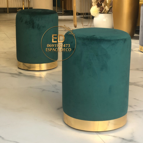 Pack deux tabourets européens + Table essentielle